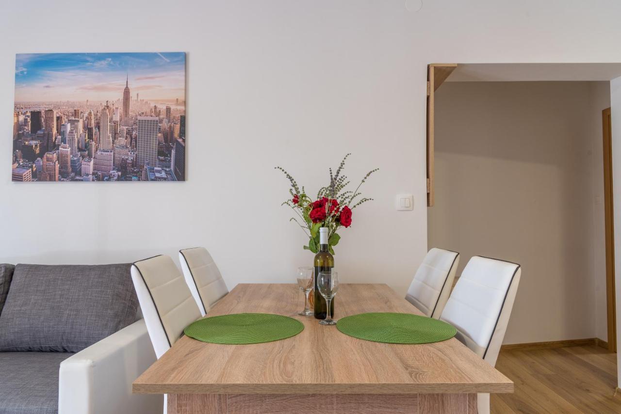 Apartmani Krzak Nin Eksteriør billede