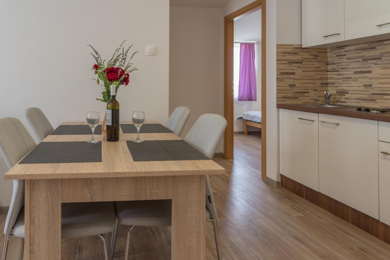 Apartmani Krzak Nin Eksteriør billede